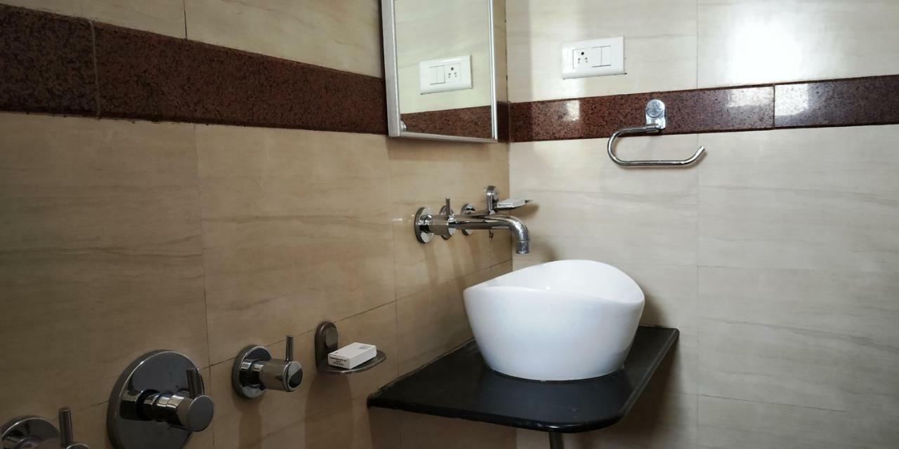 Matrix Inn Pune Luaran gambar