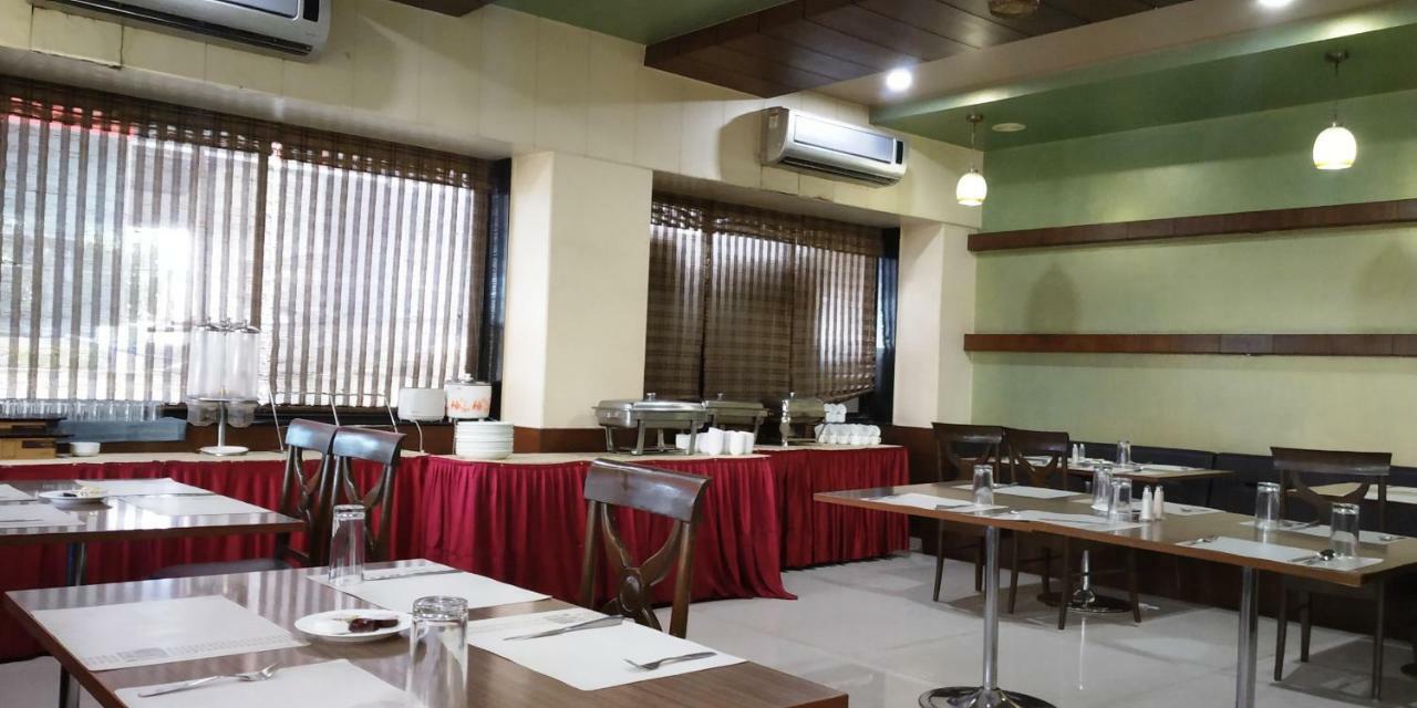 Matrix Inn Pune Luaran gambar